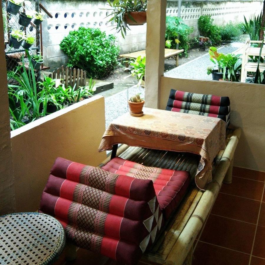 Twin House @ Tapae Hostel Chiang Mai Exterior photo